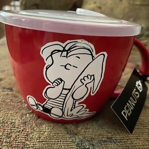 Peanuts Linus Mug NWT
